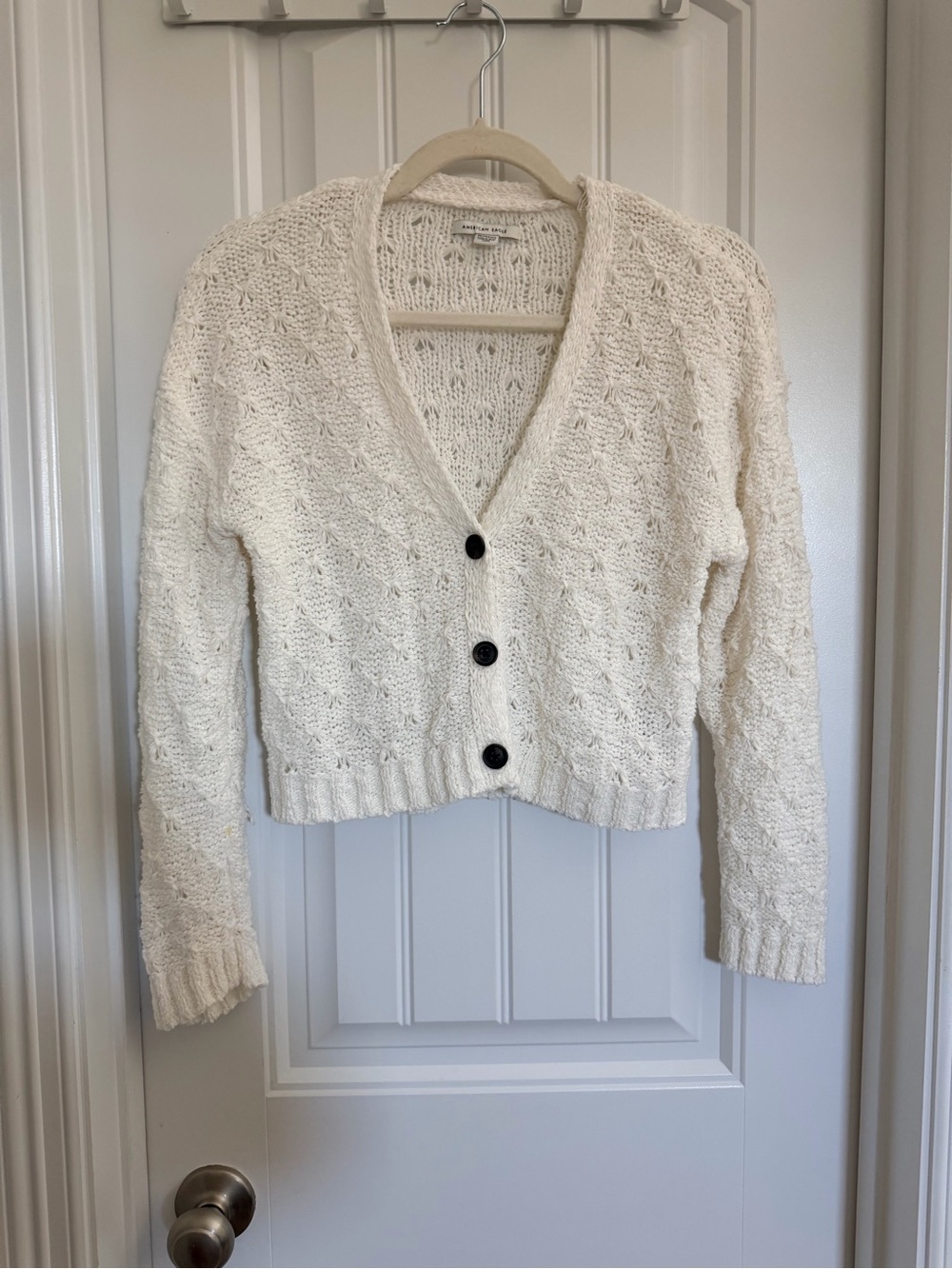 American Eagle Ivory Knit Button-Front cropped Sweater Cardigan XS